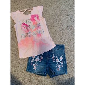 Disney princess shirt & shorts